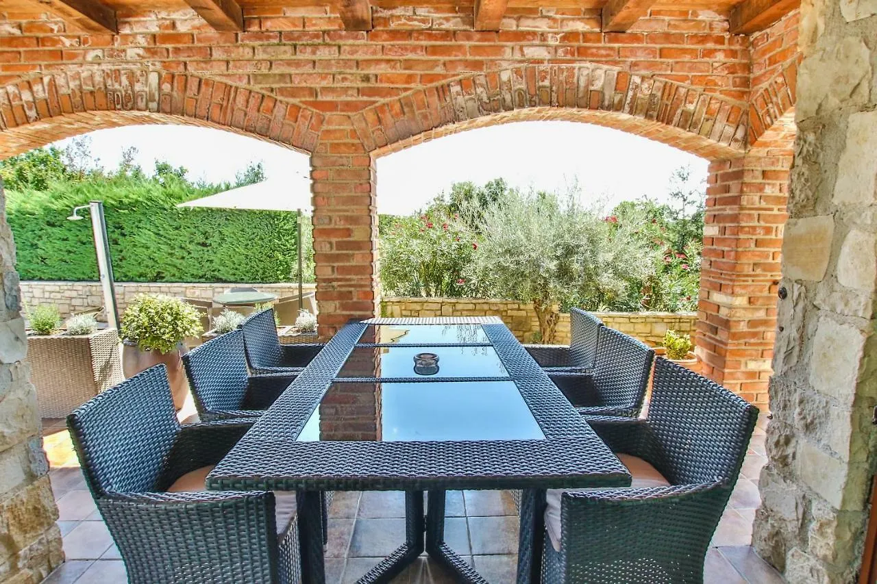 Villa Istriana Jakob With Pool Tar-Vabriga