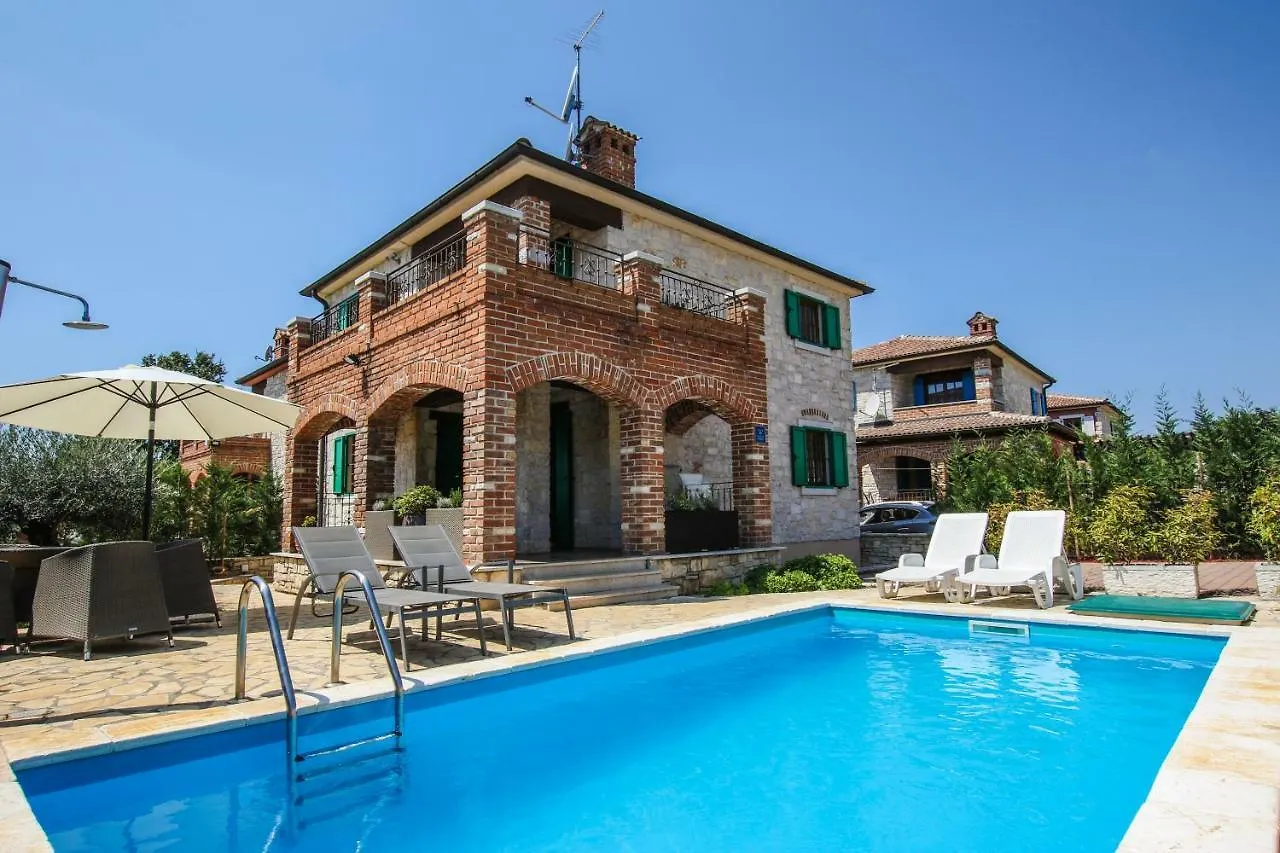 Villa Istriana Jakob With Pool Tar-Vabriga 0*,  クロアチア